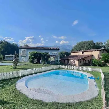Holiday home El Bosque De *