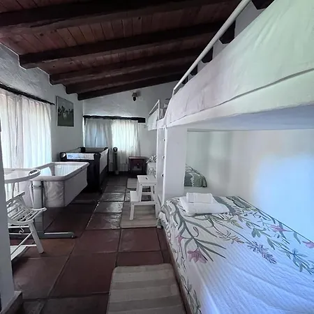 El Bosque De Holiday home Candeleda