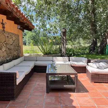 El Bosque De * Candeleda