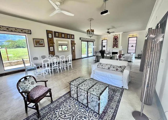 펜션 El Bosque De 칸델레다