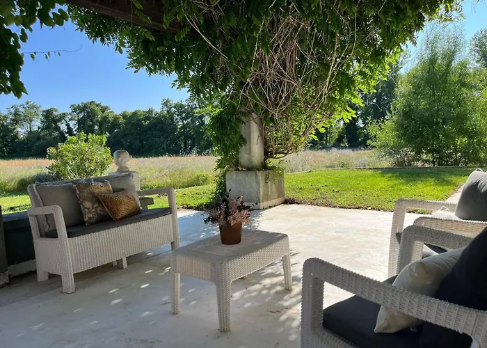 El Bosque De 펜션 칸델레다